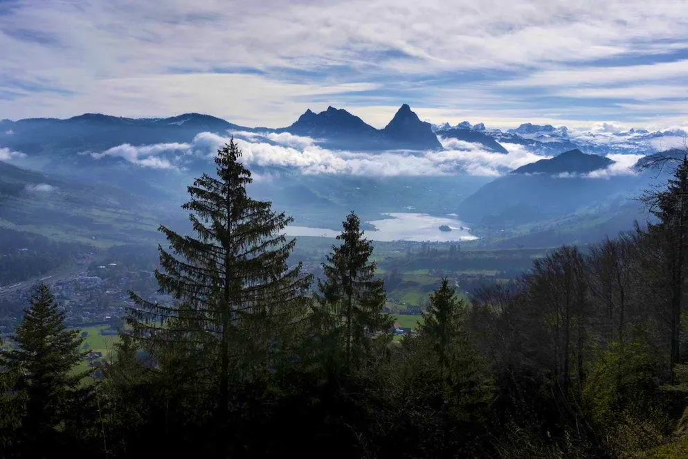 The Kleine and Grosse Mythen behind Lake Lauerz.