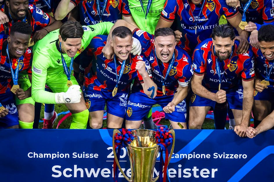 Super League: Bataille pour le Trône et Nouvelle Saison Prometteuse!