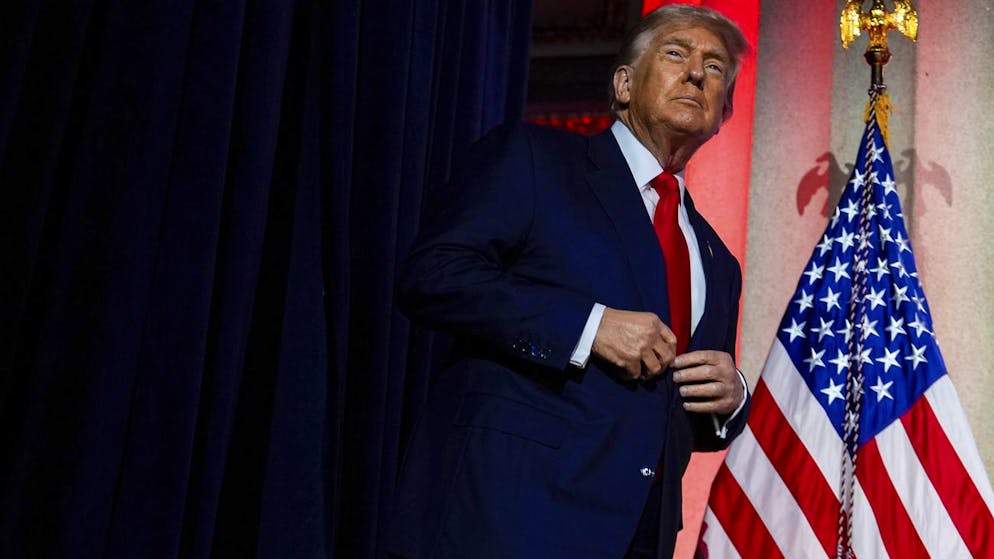 Pressione politica o scelta curatoriale?. Lo Smithsonian cancella i riferimenti all'impeachment di Trump