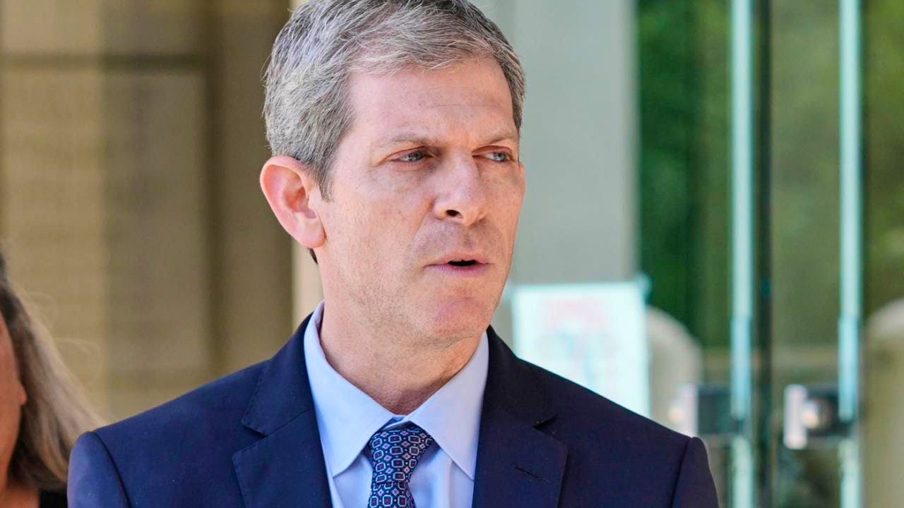 USA. Further questioning of Epstein confidant Maxwell scheduled