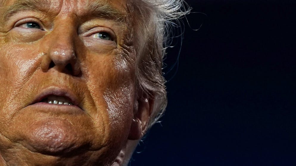 Grund war «etwas Unangemessenes». Wie Trump seinen Bruch mit Epstein erklärt