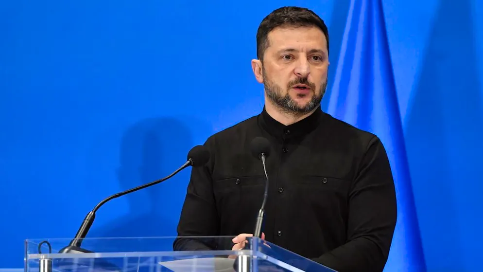 "Nous devons mettre fin à cette guerre, ce qui commence probablement par une réunion des dirigeants", a déclaré M. Zelensky (archives).