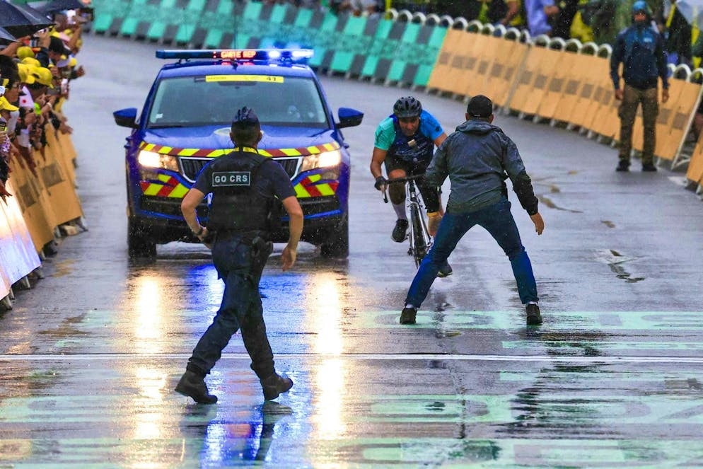 Disruption at the Tour: Man given suspended sentence - Gallery. A man rode his bike into the finish area of the 17th Tour stage just before the professionals arrived.