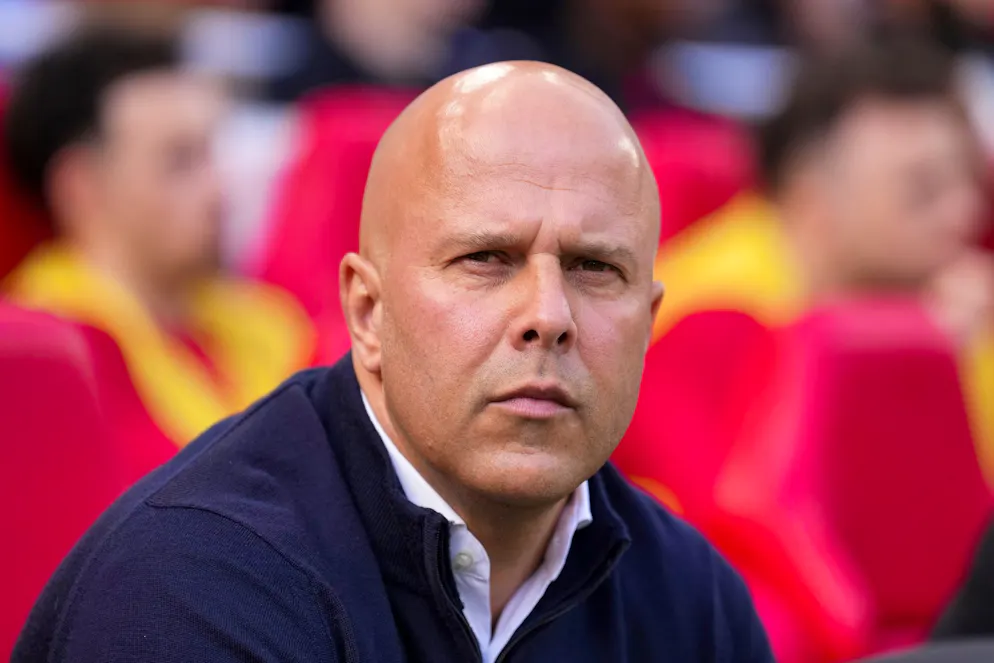 Arne Slot verlässt den FC Liverpool.
