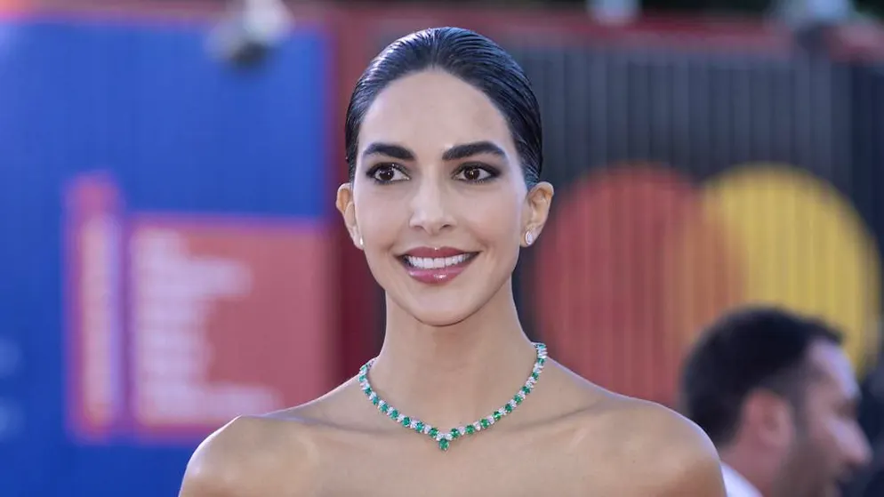 Dopo le chat con Ceretti. Rocío Muñoz Morales rompe il silenzio su Bova: «Falso che fossimo separati»