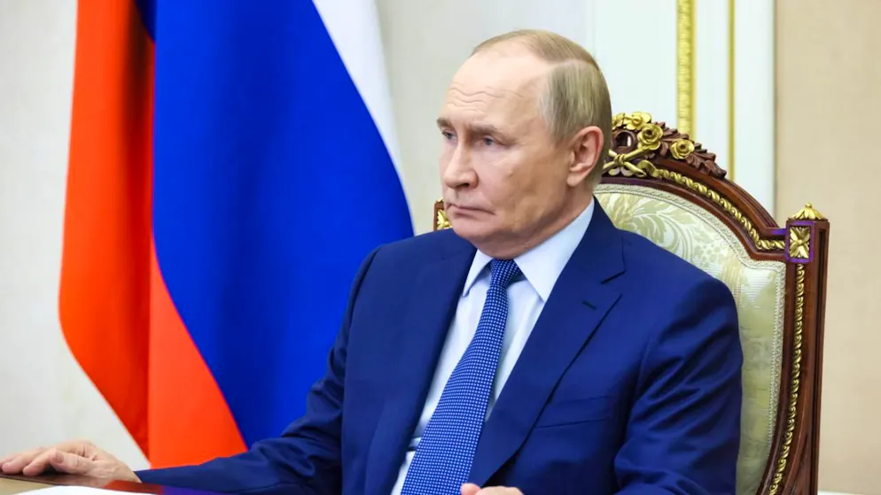 Putin era solito presenziare alla parata.