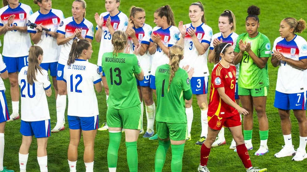 EM-Ticker. Der alles entscheidende Elfer von England-Star Kelly im Video ++ Spanien gewinnt nur Trostpreise