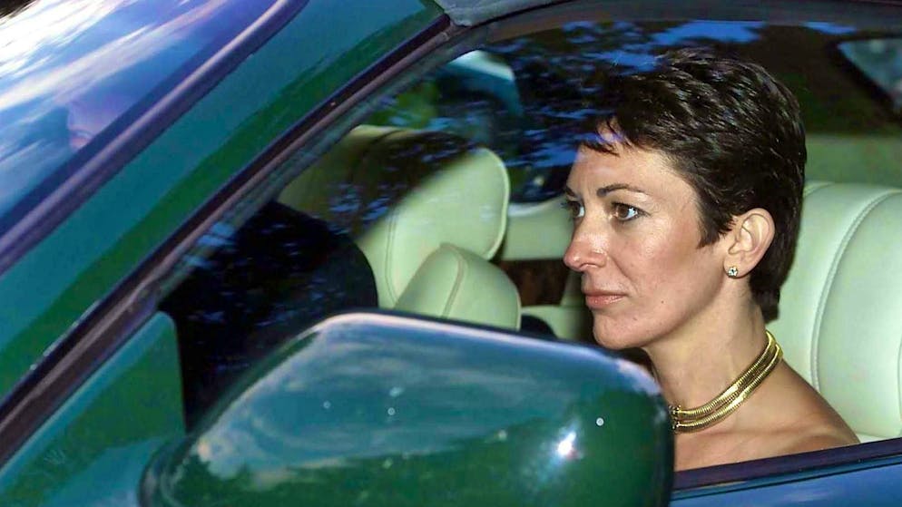 Epstein's confidante Ghislaine Maxwell offers cooperation. (archive photo)