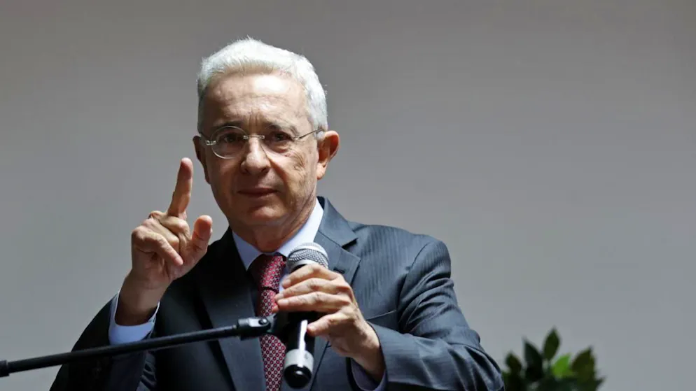 Álvaro Uribe è stato dichiarato colpevole di uno dei capi d'imputazione. (Immagine d'archivio).