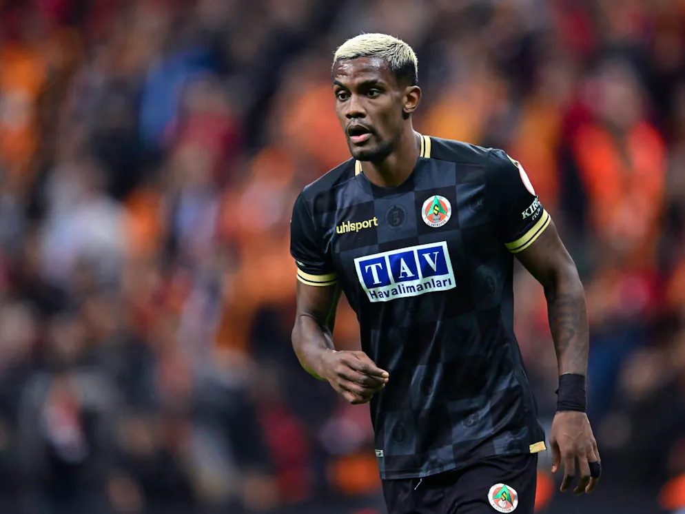 Cordova, nouvelle arme offensive de YB.