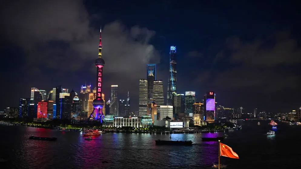 Cina. Oltre 280mila evacuati a Shanghai per il ciclone Co-May