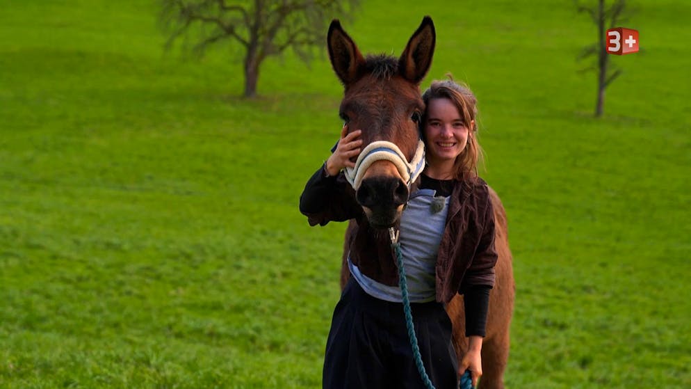 Cécile ist ein hilfsbereiter Freigeist.