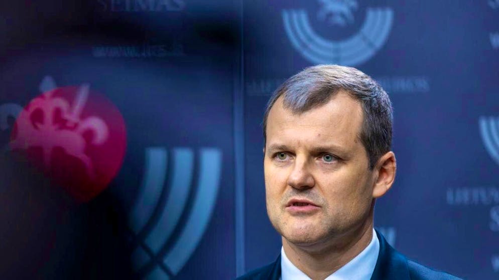 ARCHIVE - The newly elected Lithuanian Prime Minister Gintautas Paluckas speaks to the media in parliament. Photo: Mindaugas Kulbis/AP/dpa