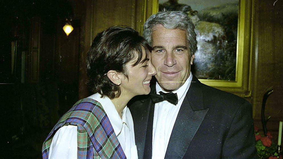 «Potrei graziarla». Ecco perché Ghislaine Maxwell, confidente di Jeffrey Epstein, appoggia totalmente Donald Trump