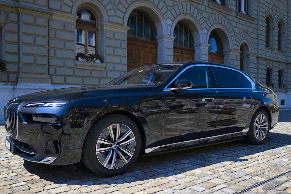 A l'avenir, les conseillers fédéraux se déplaceront en BMW i7.
