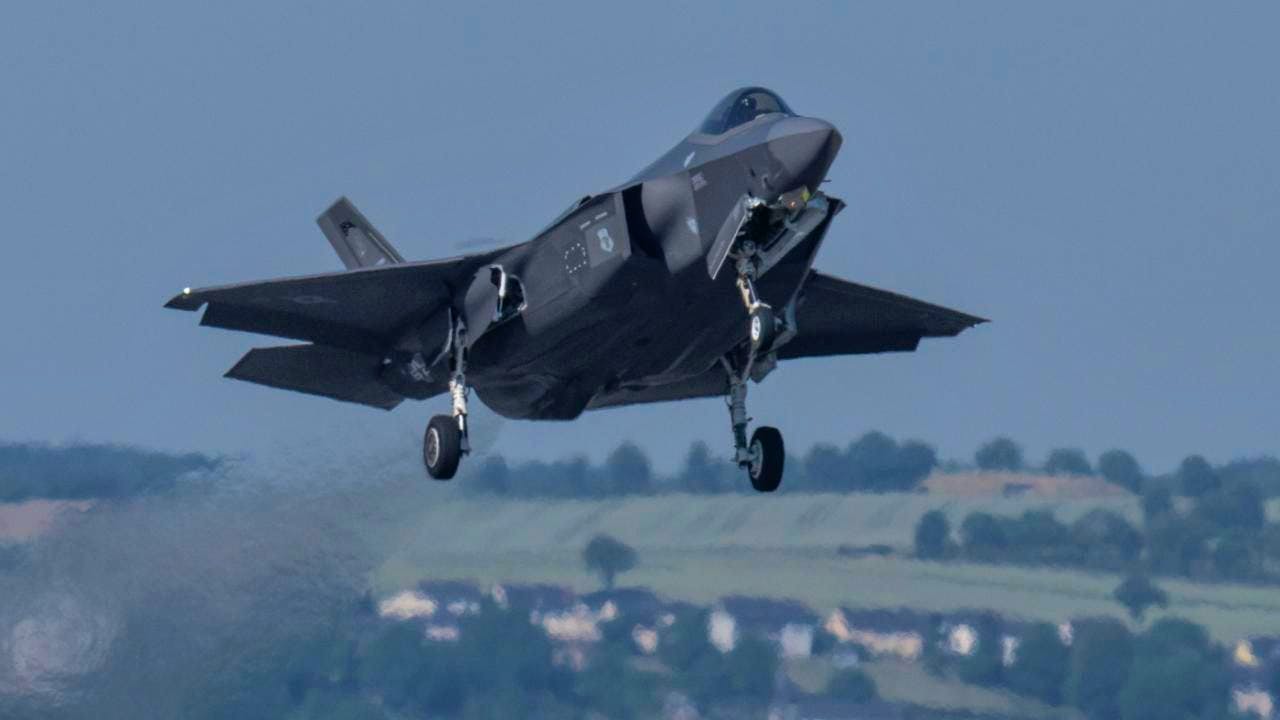 Verteidigung. FDP-Aussenpolitiker Portmann will Überprüfung der F-35-Beschaffung