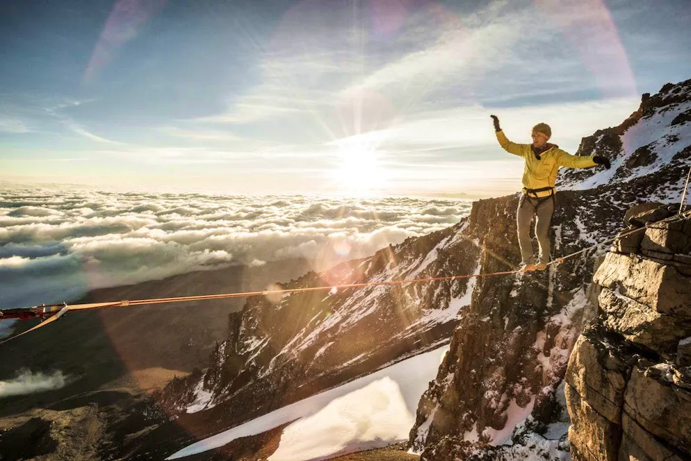 In the summit region of Kilimanjaro, Stephan Siegrist crossed a highline at 5,700 meters above sea level, setting a world record in July 2016.