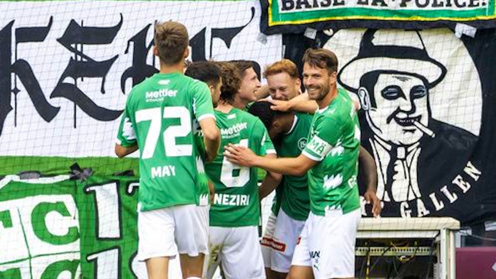 4:1 in Genf. St.Gallen überfährt Vizemeister Servette und übernimmt die Tabellenspitze