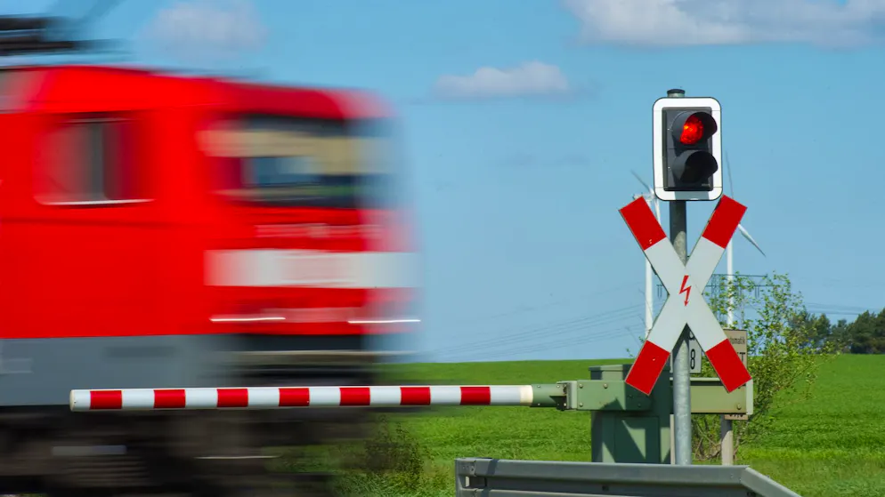Accident on Lake Constance. Four-year-old child hit by train and fatally injured