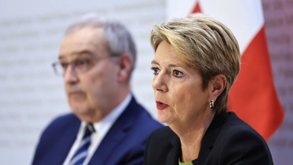 Guerra commerciale. L'ex diplomatico lancia l'accusa: «Karin Keller-Sutter avrebbe dovuto incontrare Trump in Scozia»