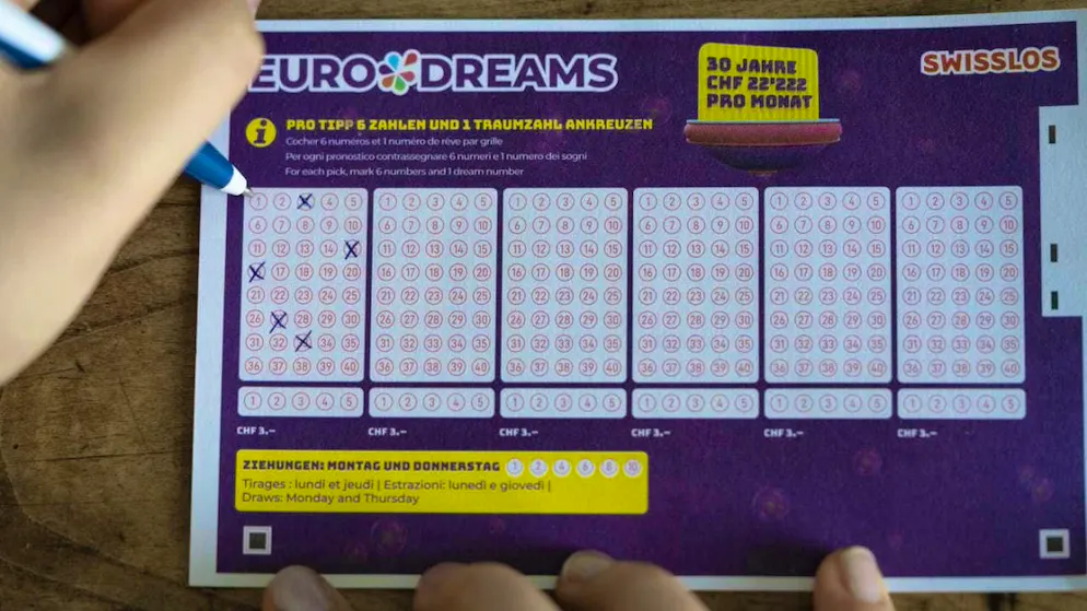 A person in Spain has won 2222 francs per month for five years in Monday's Eurodreams draw. (symbolic image)
