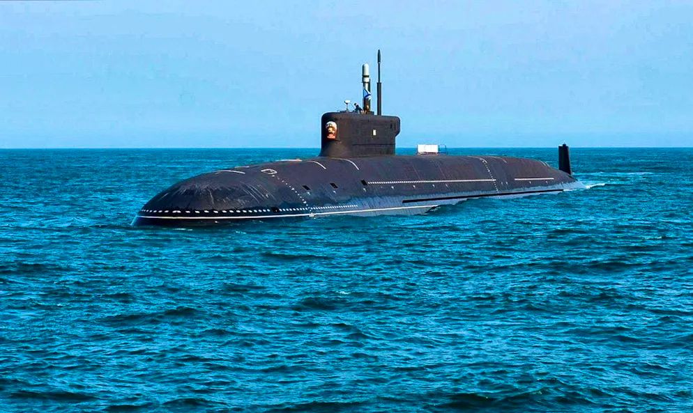 The Russian submarine "Knyaz Poscharskiy" is powered by a nuclear reactor.