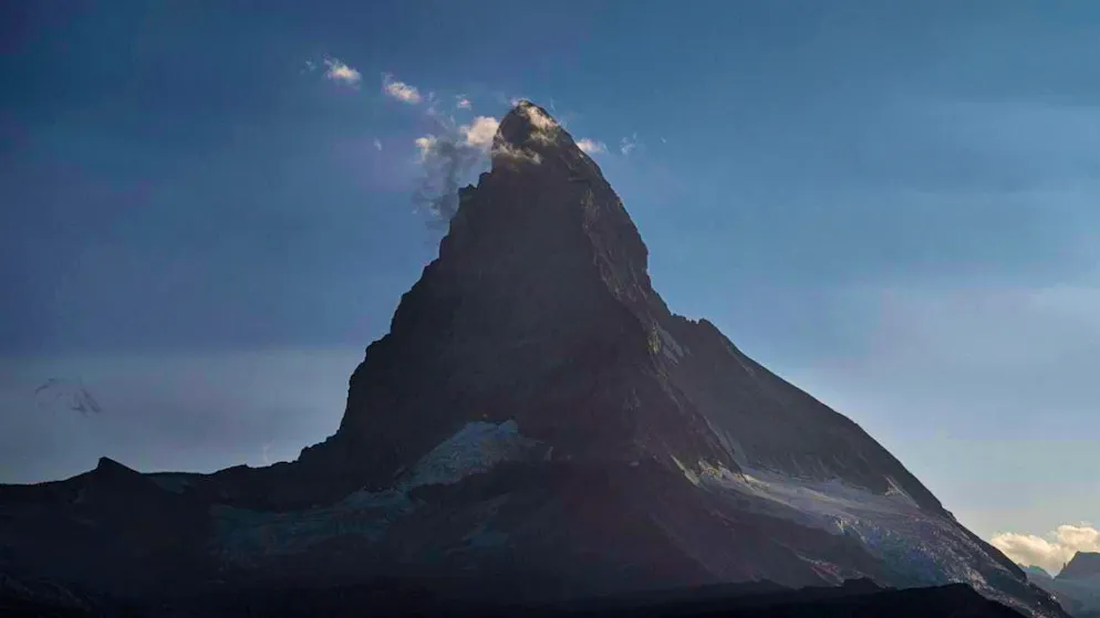 A mountaineer fell on Monday while climbing the Matterhorn and suffered fatal injuries. (archive picture)