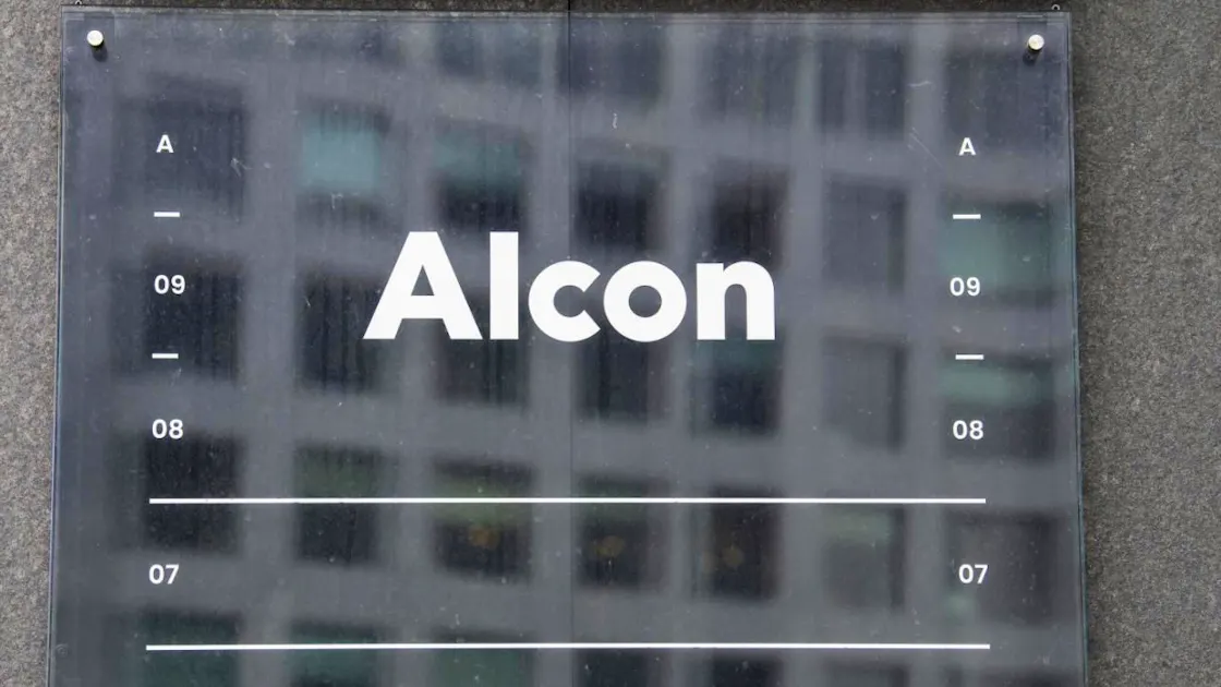 Pharmaceuticals: Alcon strengthens lens business with billion-euro ...