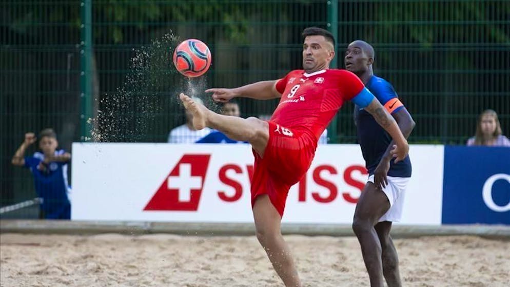 A 39 anni. La leggenda del beach soccer Dejan Stankovic si ritira
