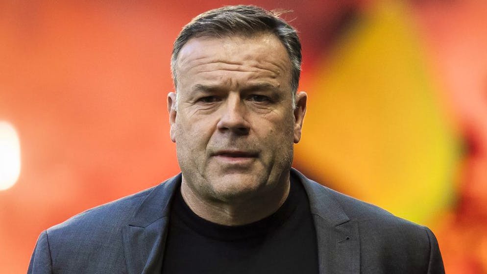 Live from 20.00. Basel welcomes YB - Patrick Rahmen in the blue Sport studio