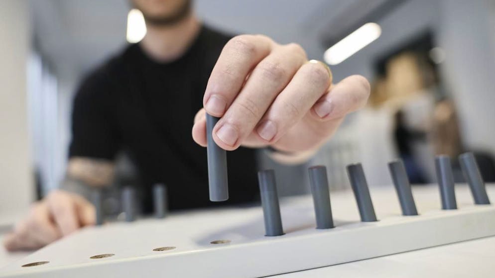 Jeder Zehnte betroffen. Kreativ aber ungeschickt? Neun Mythen und Fakten über Linkshänder