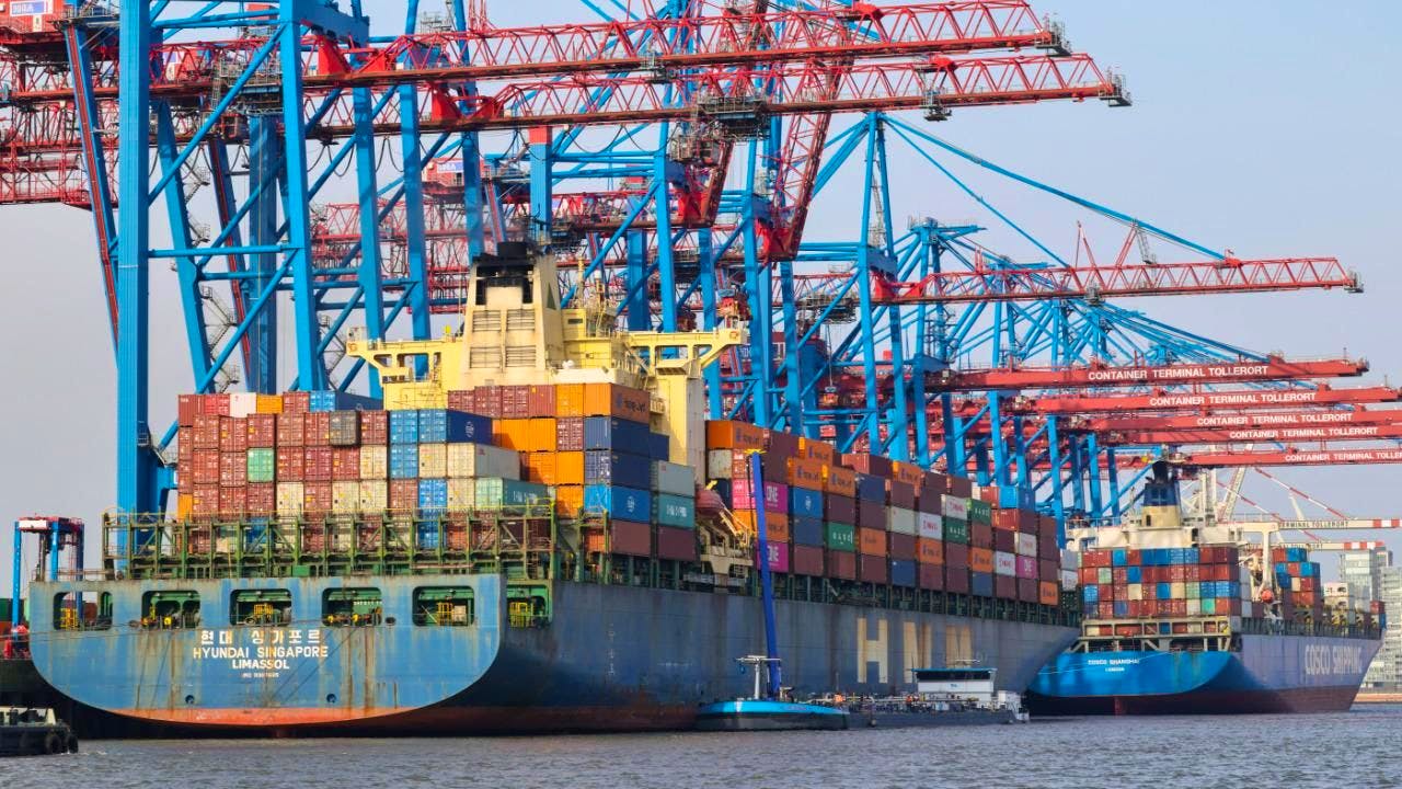 Trade. Trump's tariffs dampen German export growth