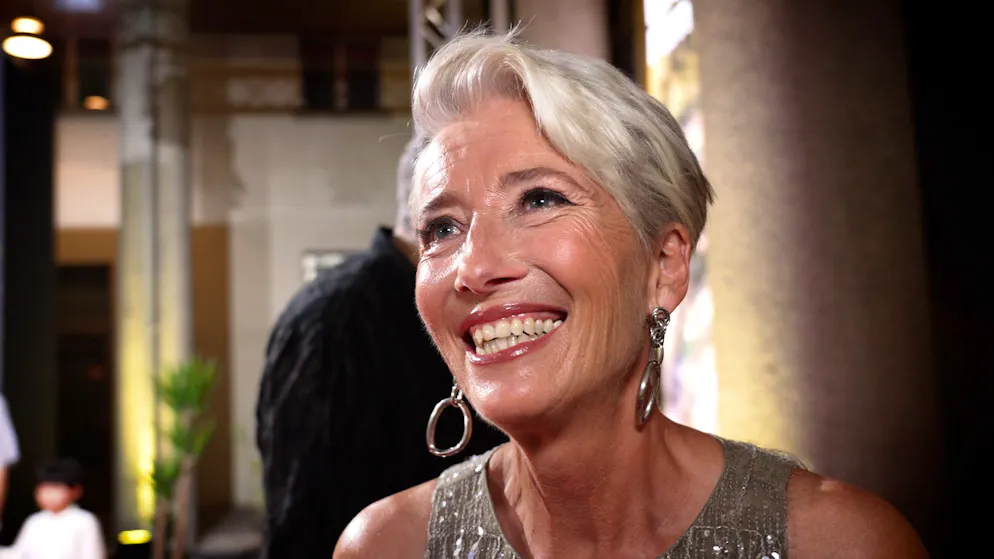 Emma Thompson überwältigt von Piazza Grande. «Ich bin furchtbar nervös, aber überglücklich, hier zu sein»