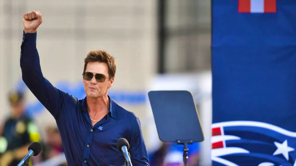 A statue for the quarterback legend - Gallery. Brady was of course also present at the unveiling