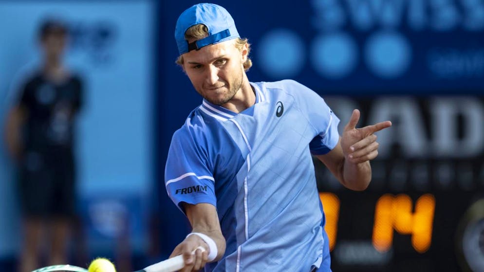 Cincinnati. Riedi eliminated in the starting round