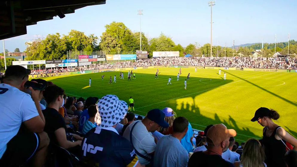 Full house: More than 8,000 spectators make their way to the Brügglifeld on Sunday.