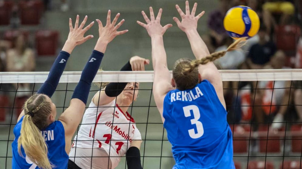 Volleyball. Swiss women with defeat at the end