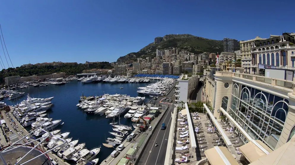 Il porto di Montecarlo, a Monaco, punto di arrivo della nuotata del vodese Yarom.