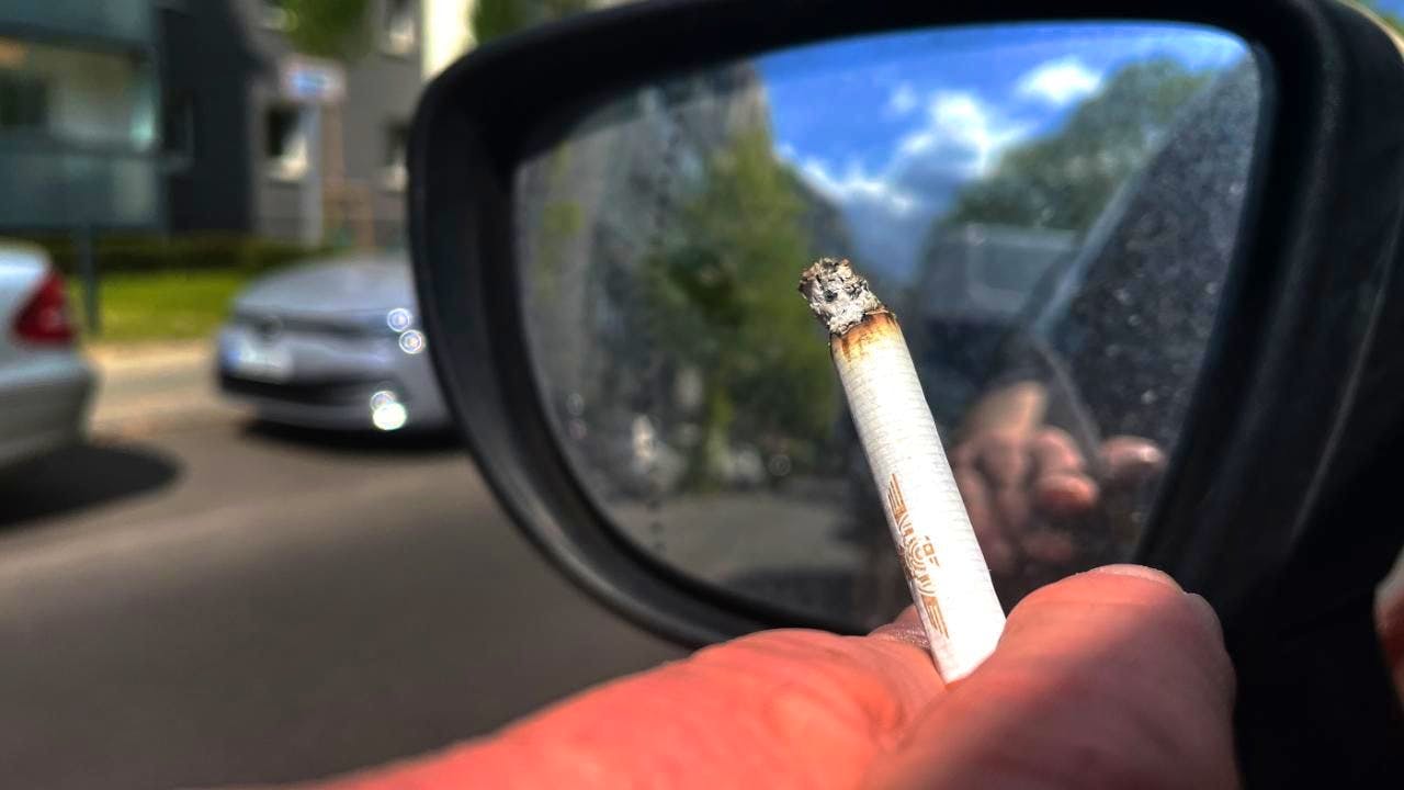 Aktuell. Italien droht mit drastischen Strafen für Müll aus dem Auto