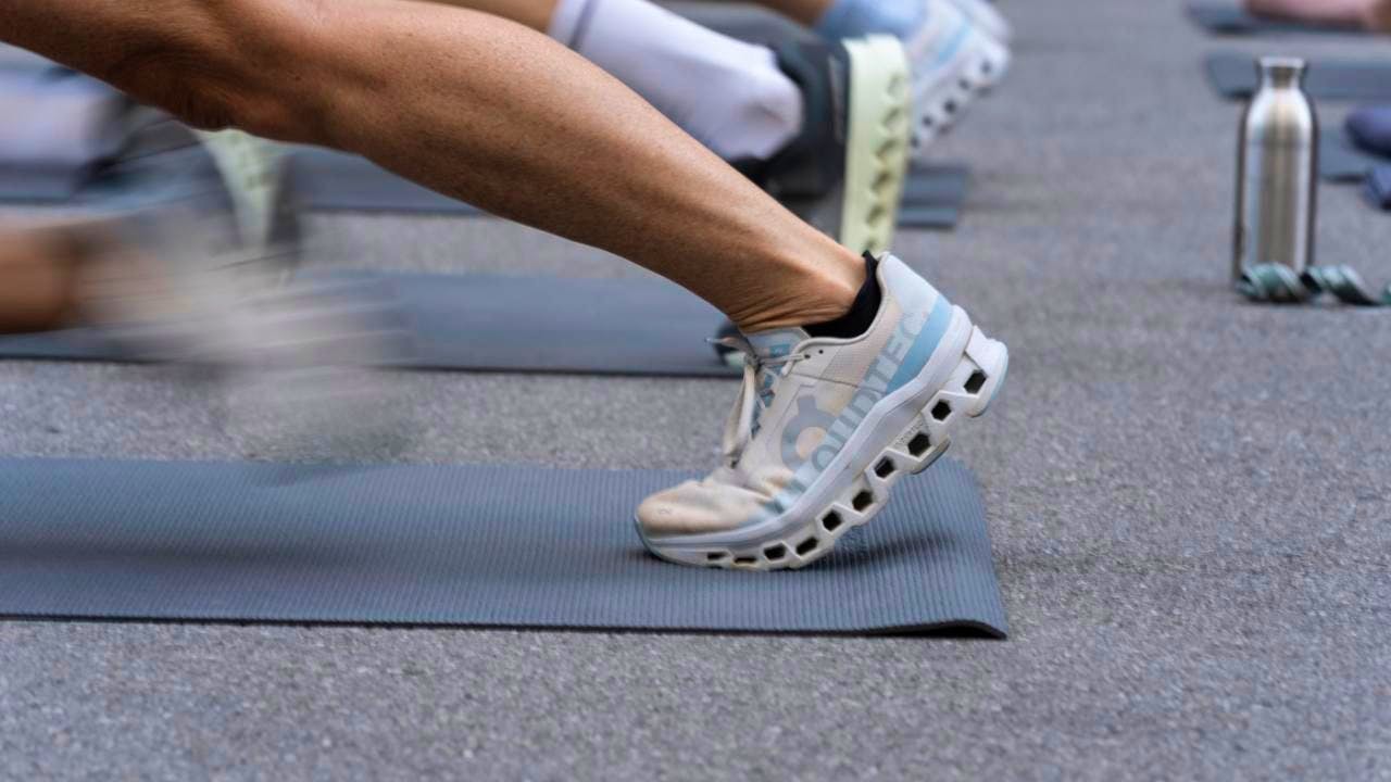 Konsumgüter. On hebt Prognose nach Rekordquartal an – Marge steigt deutlich