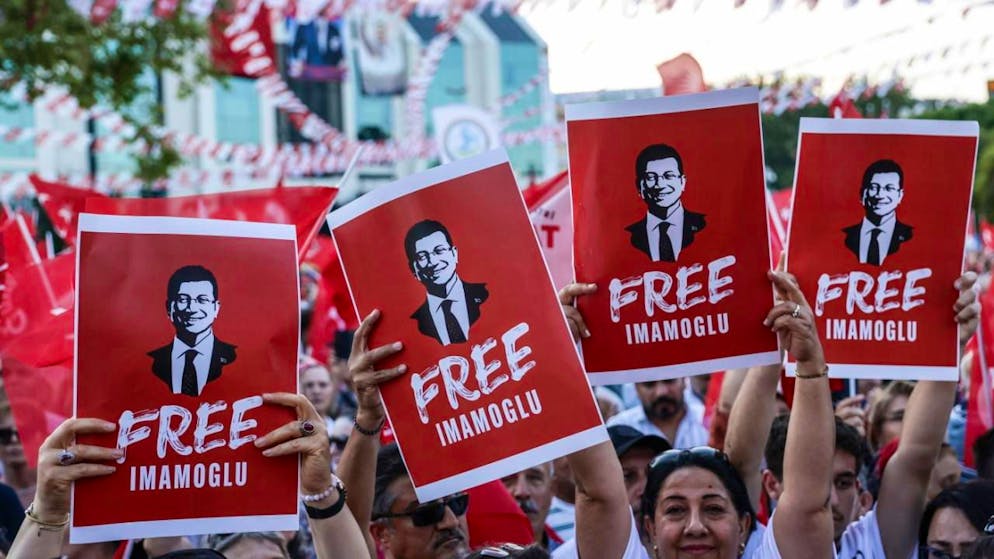 Turchia. Nuova ondata di arresti a Istanbul per sospetti «guadagni illeciti»