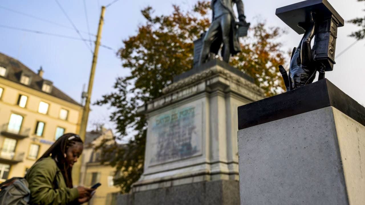Vandalismus. Neuenburg erstattet Anzeige wegen gestohlener Skulptur von de Pury