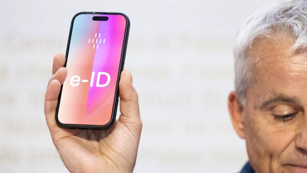 Votazioni federali. Approvate sia l'abolizione del valore locativo che l'identificazione elettronica (Id-e)