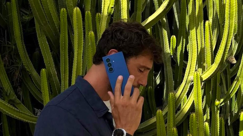 Sui social. Stefano De Martino rompe il silenzio sulla morte del padre: «Il mio nome ha la sua voce»