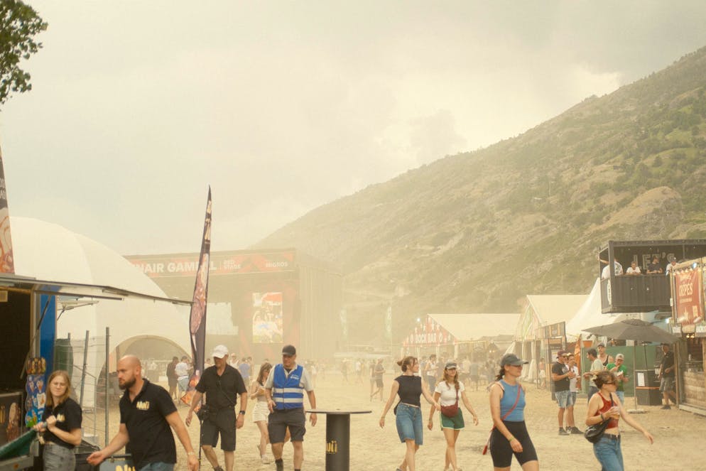 Hallo Sahara, hier weht ein Sandsturm übers Gelände.