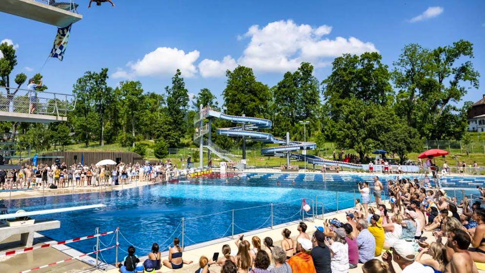La Chaux-de-Fonds. Si tuffò dal trampolino e colpì a morte un uomo, identificato il giovanissimo autore