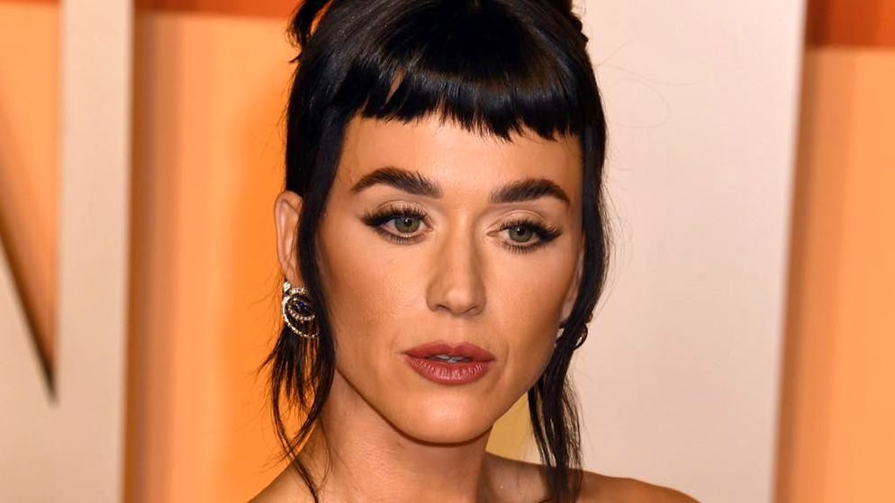 Tournage non autorisé. La société de production du clip Lifetimes de Katy Perry condamnée à une amende