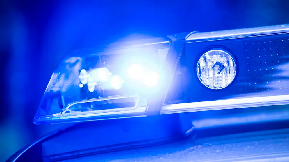Man caught after abusing girl from Rulantica baths - Gallery. Police are searching for the alleged perpetrator. (symbolic image)