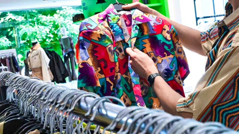 In July, more money was spent on "Beauty & Wellness" than at any time in almost two years. One of the reasons for this was the increase in spending on clothing. (archive image)