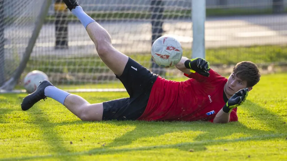 Wohlen freut sich auf das Kantons-Derby - Gallery. Goalie Joël Bonorand ist einer der Spieler, der sich bei Aarau nicht durchsetzen konnte und dann zu Wohlen wechselte